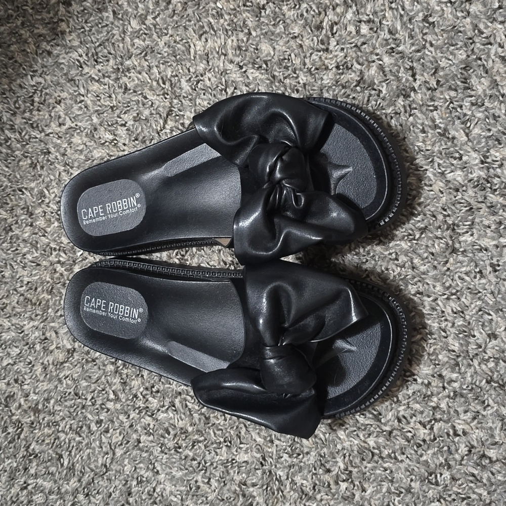 New Sandles
